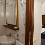 The Bluehostel Rom