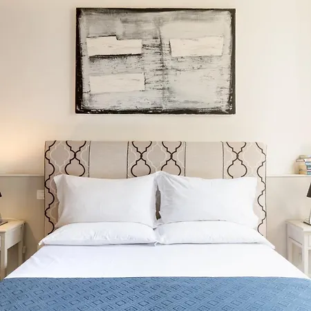 The Bluehostel Maison d'hôtes 4*